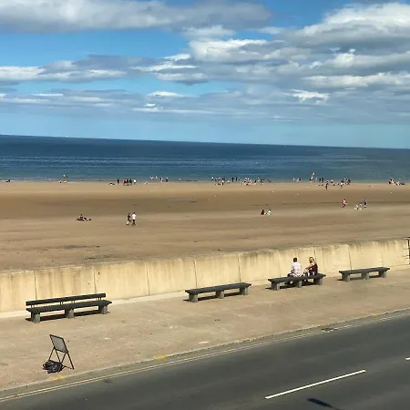 Aparthotel Seaview 4*