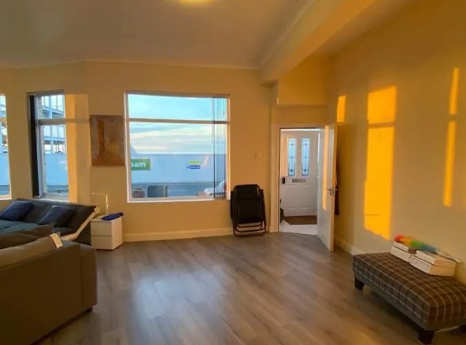 Aparthotel Seaview 4*