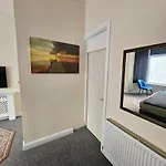 Seaview Apartmanhotel 4*